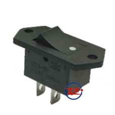 0022-5 – Chave Gangorra KCD1-101 2T 8A 250V Preta  com ponto e aba