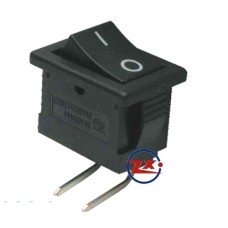 0022-9 – Chave Gangorra KCD1-101B 2T 6A 250V 90º PCI Preto com marcação